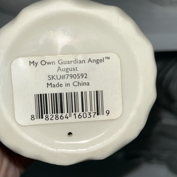 Lenox Birthstone Guardian Angel 5” Leo Peridot Stone Perfect Condition - Picture 4 of 6